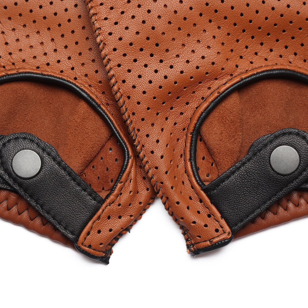 Guantes de Piel Perforada